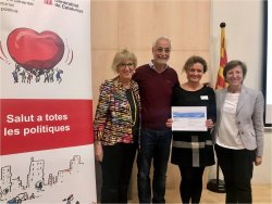 Per part del CHV, van recollir el diploma Miquel Vilardell, cap del Servei de Prevenció i Medi Ambient, i Sílvia Carbonell, cap d’Àrea d’Alternatives a l’Hospitalització, ambdós membres del grup impulsor del projecte Actius en Salut