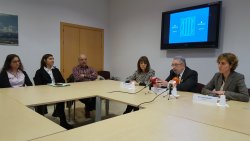 La roda de premsa, el dilluns 12 de març, va anar a càrrec del Secretari de Salut Pública de Catalunya, Dr. Joan Guix, la gerent de la Regió Sanitària,  Dra. Marta Chandre i la Sub-directora Regional a la Catalunya Central, Sra. Imma Cervós.