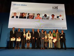 Foto de grup de la categoria Educació Mèdica, en què ha estat premiada Susanna Vilaseca